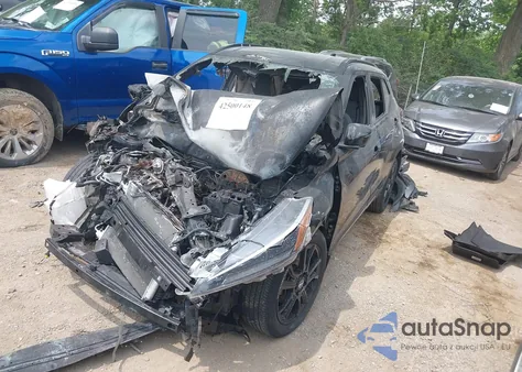 2021 Nissan Kicks Sr Xtronic Cvt z USA, uszkodzony, nr VIN 3N1CP5DV8ML520857